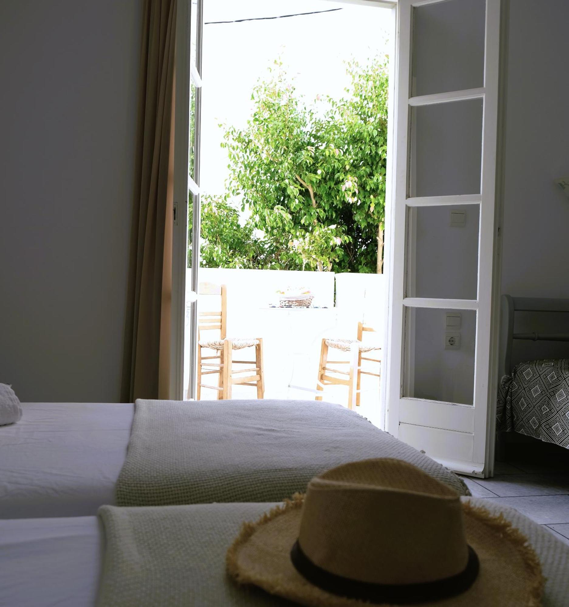 Birbas Hotel Agia Anna  ภายนอก รูปภาพ